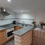 La Buhardilla. Aparcamiento Exterior Privado Теруэль