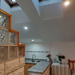 La Buhardilla. Aparcamiento Exterior Privado