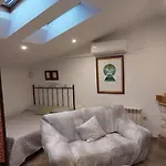 La Buhardilla. Aparcamiento Exterior Privado *