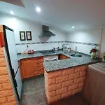 La Buhardilla. Aparcamiento Exterior Privado Апартаменты Теруэль