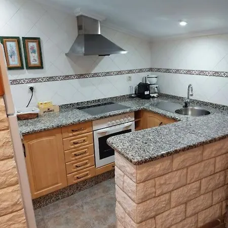 La Buhardilla. Aparcamiento Exterior Privado 아파트 *