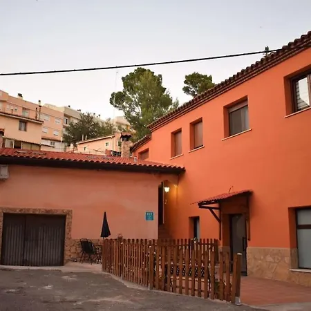 La Buhardilla. Aparcamiento Exterior Privado Teruel