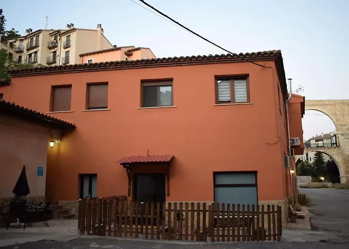 La Buhardilla. Aparcamiento Exterior Privado