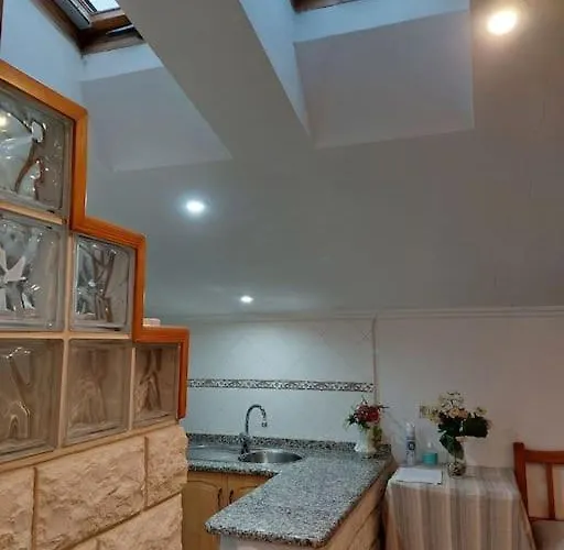 La Buhardilla. Aparcamiento Exterior Privado