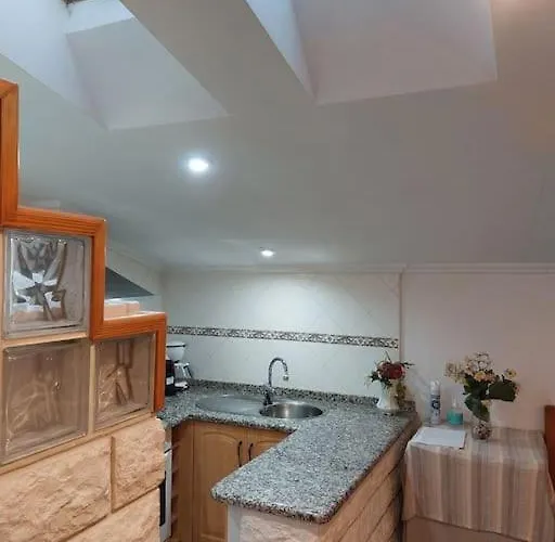 La Buhardilla. Aparcamiento Exterior Privado *